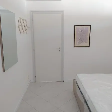 Apartment Bilocale In Con Piscina